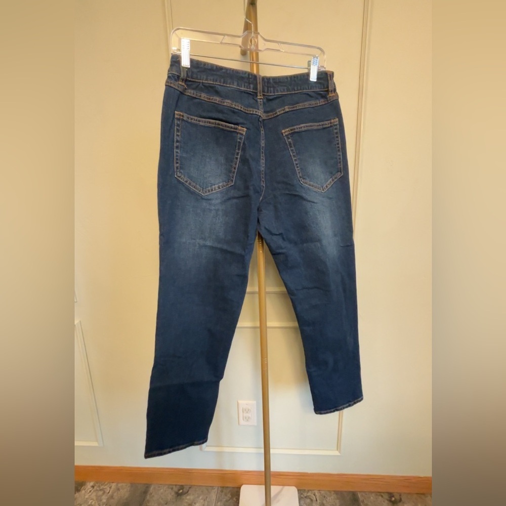 Martha Stewart Weekend Jeans NWT Size 12 Dark Indigo MSRP $63.99 - Picture 3 of 4
